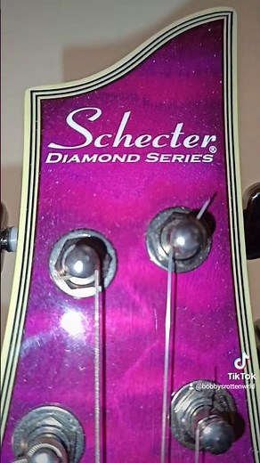 My ‎@SchecterGuitarTV Omen Extreme 6, in Electric Magenta! A 2020 GC Exclusive