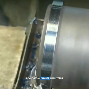 1.3M views · 9.1K reactions | Gir kopling loader ini hancur, Namun hanya dengan sepotong besi baja itu bisa dikembalikan seperti baru #proses #perbaikan #gigloader #manufacturing #pakistan | All Proses | Facebook