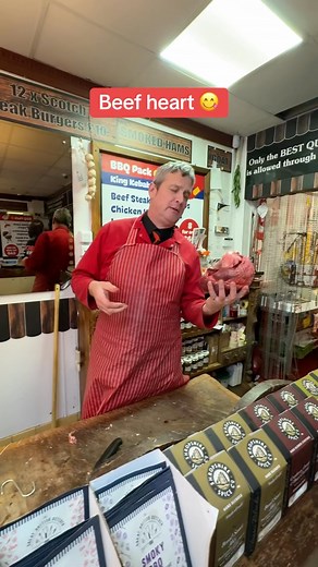 Eddie Abbew on Instagram: "Offal was known to have nutritions that our bodies need. That is reason why our grandmothers used to cook offal meat for us. When did we lose our instinctive ability to eat the foods that are good for us? #eddieabbew #eatrealfood #wtfu #abbewcrew #offalmeat"