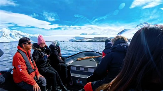 The white continent is melting.... ANTARCTICA🚢🇵🇭⚓️ kapag hindi mapigilan ang global warming.. hindi na masisilayan ng new generation ang Antartctica...