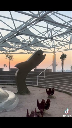 #kuwait #اكسبلور #alkoutmall #رقص #travel #ترند #explore #رقص_شرقي #kuwaitview #ترند_تيك_توك #duet