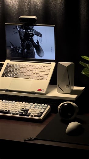 Inspiring White Desk Setup Ideas for Your Laptop