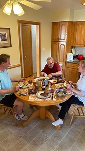 1.5K views · 3.8K reactions |  Opa’s back in the kitchen, and today he’s bringing out the big flavors with his famous ribs!  There’s nothing better than good food, family stories, and that secret spice rub only he knows. #grandpachef #bbqribs #opa #foodreel #cooking | masterchefmees | Facebook