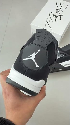 Air Jordan 4 “White Thunder” | Black & White Speckled Style