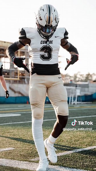 Drippy Football Accessories for NFL Players