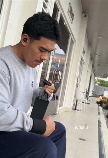 Effective Push Day Workout: Chest, Shoulders & Biceps Routine