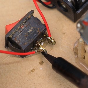 158K views · 2.4K reactions | Wireless energy transfer with magnets #shortsfeed | MNda TV | Facebook