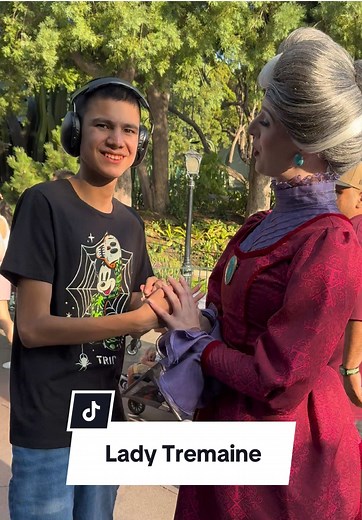 Lady Tremaine's Heartwarming Moment at Disneyland