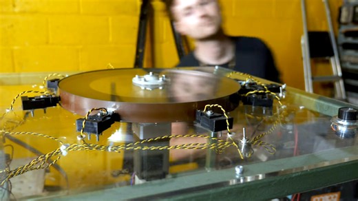 Round And Round With A Tape Delay Synth