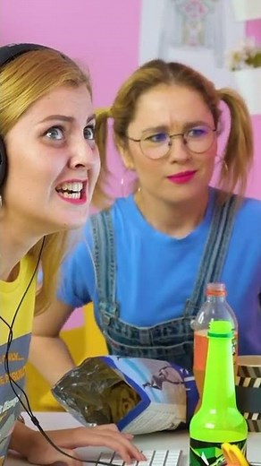 PAUSE CHALLENGE! Prank Wars! || Pause Challenge For 24 Hours by 123 GO! Kevin #shorts