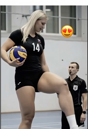 Meet the Tallest Female Volleyball Player in the USA
