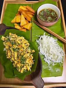 236K views · 11K reactions | Burmese Tofu salad & Fried Tofu တို့ဟူးသုပ် နဲ့ တို့ဟူးကြော် #fbreelsvideo #reelsfb #uaemyanmar #fypシ #myanmarofw #uaemyanmarfamily #MyanmarinUAE #stareverywhere #foodblogger #recipes #foodiesofinstagram #foodies #recipeoftheday #recipes #Yangon #Mandalay #Myanmar #kabayaninUAE #foodoftheday #asianfood #koreanramen #kimchi #asianfood | Chef Diary | Facebook