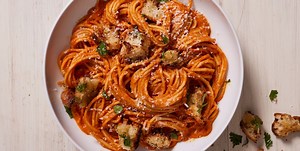 These Are The Pasta Shapes And Sauces You Should Pair Together