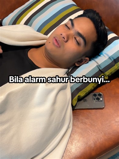 Tiber jadi MV weh 😎🔥 #Moreh ke #Sahur, jimat non-stop! 🗣🗣 🎫 Jimat sampai 50% masa sahur & moreh 🚚 Pilih Instant Delivery* waktu sahur untuk same-day delivery! *Untuk pengguna di Lembah Klang, Pulau Pinang & Johor. #TikTokShopMY #TikTokShopBazarRamadan #Ramadan