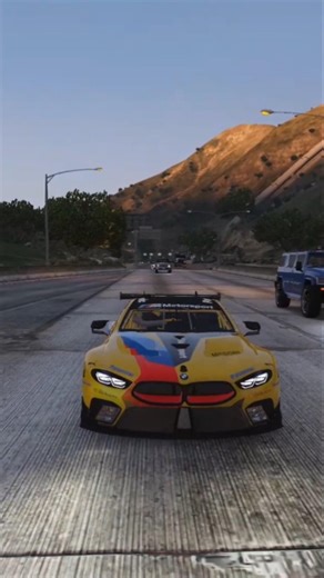 TOO FAST FOR THE HIGHWAY 😳 BMW M8 SPEED RUN | GTA V #bmwm8 #gtav #speedrun #shorts