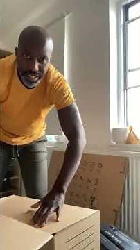 How to fold IKEA storage / moving box - DUNDERGUBBE Moving box