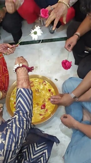 Sara pind lekar Aaye #wedding #utubeshorts #song #shorts