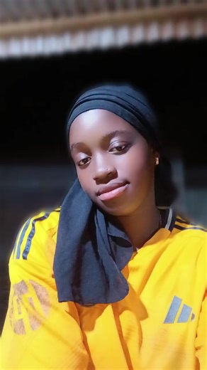 Vidéos de Sarah la diva1 (@sarah.la.diva159) avec Bi mogoya feat Prince Diallo - Kotigui One Shog