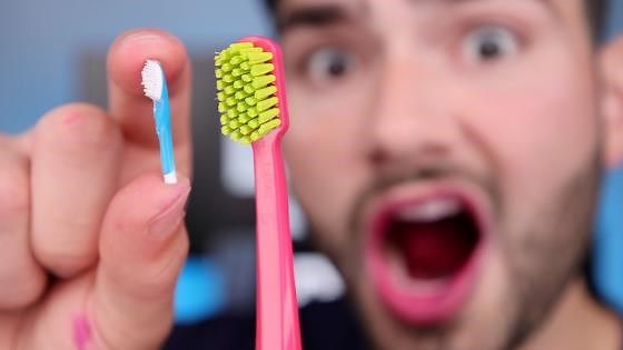 20,000 bristle vs 20 bristle toothbrush!