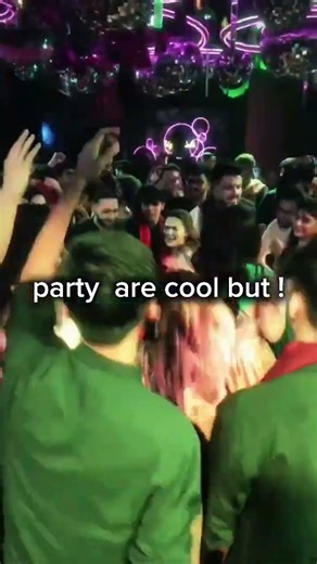 NEED THIS TYPE THERAPY 😍