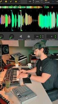 Mucking about with Sequential Fourm #electronicmusic #drumandbass #synth