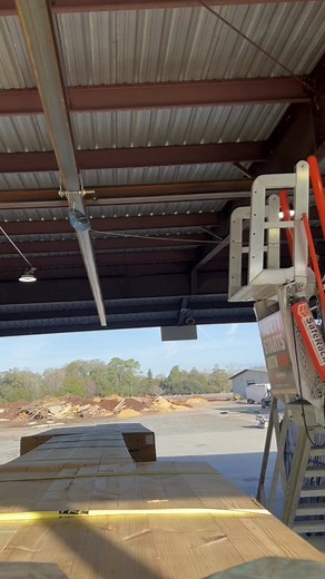 Mastering the Art of Tarping a Lumber Load on a Flatbed Truck
