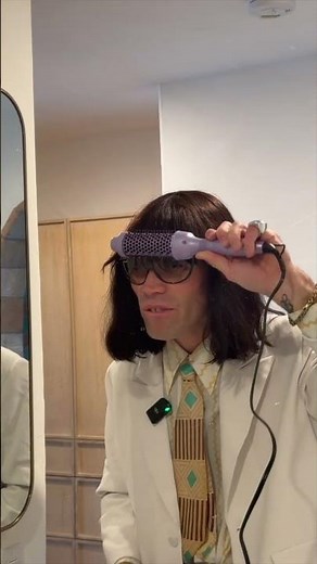 Getting ready for my FIRST TINDER DATE!!!