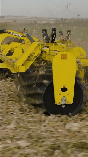 DURACUT TE - cutting roller for crop residue management and very shallow tillage.