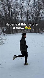 ❌ NEVER eat this before a run: If you eat this before running You’ll probably feel slow, heavy, and tired I felt the same when I started Here’s the truth though: It’s not your fitness, it’s your fuel. Most beginners make one big mistake 👇 They eat foods that are heavy in FATS before a run Think of your stomach like a road tunnel: Carbs are the small fast cars 🚗 They fly through the tunnel and reach your muscles quickly Fats are the big slow trucks 🚛 They clog the tunnel, cause traffic, and sl