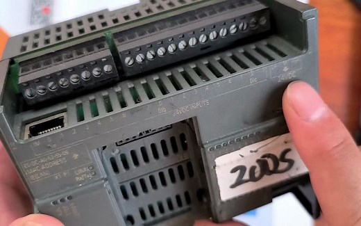 200SMART有哪些CPU？ST和SR区别是什么？ST30和ST20区别什么？