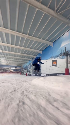 Last run vibes 💪🫶🏂 #goodvibes #goodtimes #learnontiktok #snowboarding #liveforthechallenge @Snowsport England @Salomon Snowboards @NAKAMA @THIRTYTWO @Beyond Medals