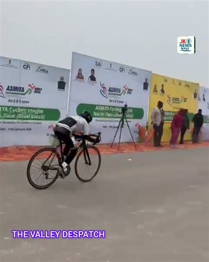 A historic and proud moment for District Baramulla and Jammu & Kashmir. Heartiest congratulations to Ulfat Mushtaq, Mehak Mushtaq, Sofia Hilal, Sobiya Manzoor, and Hoor-i-ein Lone for their remarkable performances at the Khelo India Asmita Women’s League, held in Kurukshetra, Haryana, from 10th to 11th January 2026. Ulfat Mushtaq secured 10th place in the 30 km Time Trial and 11th place in the 60 km Mass Start, while Mehak Mushtaq achieved 12th place in the 30 km Time Trial and showed exceptiona