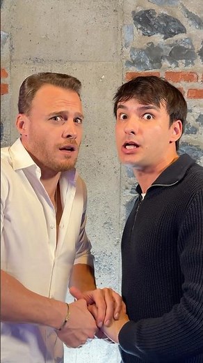 Kerem Bürsin ile o? Right?