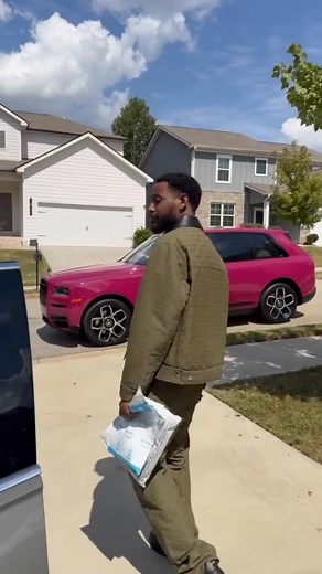 When Rone sees Wayne leaving Piarry’s house! | Wayne family