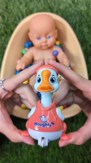 Candy Bathtub 🌈 M&M’s & Magic Slime Cutting ASMR | Satisfying Slime Bath Mix