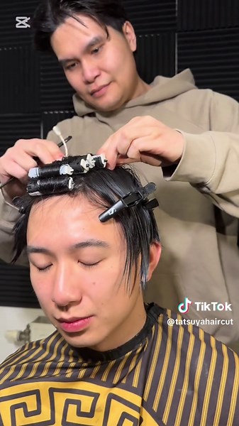 Korean Haircut Transformation: Straight to Curly