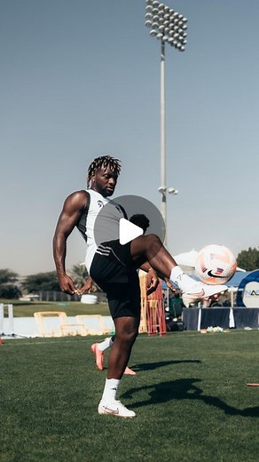 Allan SAINT-MAXIMIN on Instagram: "Notre académie 100% OVNI est désormais prête à aider nos ovnis spécialisés dans le football. Ne passez pas à côté de cette opportunité! Les places sont limitées. Je vais essayer de vous partager mon experience, tout ce que j’ai appris et tout ce qui m’a aidé à devenir le joueur que je suis aujourd’hui. Je vous laisse checker notre site web www.100ovni.fr et notre Instagram @100.ovni Pour les personnes intéressées contactez nous via le site web ou par message pr