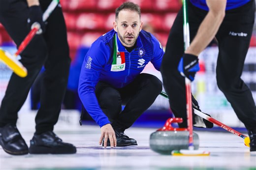 LIVE Italia-Svezia 1-0 Curling maschile Olimpiadi in DIRETTA | due mani nulle consecutive bagarre totale!