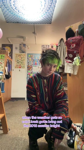 i kinda miss being a hardcore parxie it was so much fun also i could not find any sunglasses👾| #fyp #waterparks #awstenknight #entertainment #parx