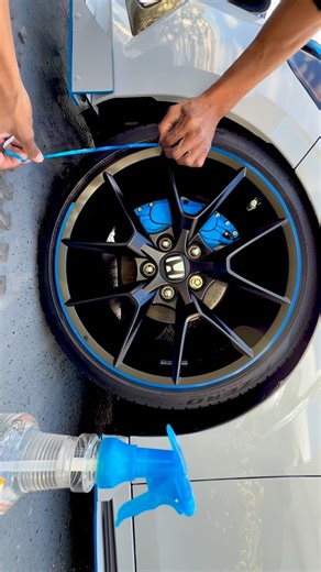 22K views · 2.1K reactions | 2022-2026 HONDA CIVIC 1/4” REFLECTIVE STRIPS, UPPER LOWER GRILL CONNECT WHEEL SKINS & CALIPER WRAP SKINS Visit oakmandesignscars.com #oakmandesignscars #reflectivecalipers @honda #foryoupage #fyp #11thgencivic #calipercovers #vinylwrap #honda #hondahub #wrappedcar #wheelskins #reflectivevinyl #rim #caliper #wheels #viny #chromedelete | Oakman Designs Cars and Parts | Facebook