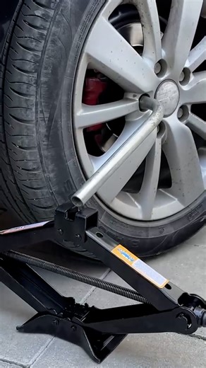 327K views · 361 reactions | Remove a stuck wheel trick | Genius Inventions | Facebook