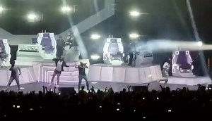 Soprano - Dingue live à Nancy 🚀 | Soprano the king