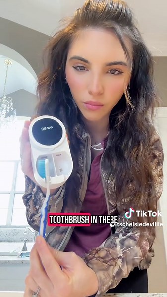 Best Toothbrush Sanitizer Tips with Double-Sided Tape