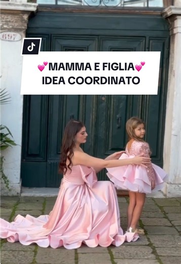 Nuova collezione, nuovo coordinato Venezia ci fa da cornice. ✨ . . . Trend figlia femmina mamma e figlia mamma e figlia trend Tik Tok mamma e figlia Abito mamma e figlia battesimo Abito mamma e figlia elegante atelier Abito mamma e figlia cerimonia Napoli #mumdaughter #outfitinspo #matchingoutfits #fashion #abitocerimoniale