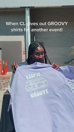Hey commuters! We’re back with the last event of the year, commuters at the boardwalk! We are giving our groovy shirts out for the last time so be sure to be in line! #commuters #commuterlife #groovyshirts #commuterattheboardwalk #canes