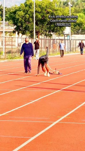 15 comments | sprinter, sprint training, running drills, athletics...