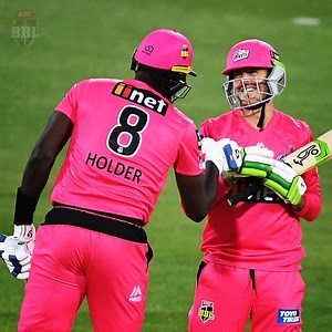 425K views · 121 shares | Backyard stuff here  The new kid comes over, and loses the ball first hit. Unbelievable! | BBL | Facebook