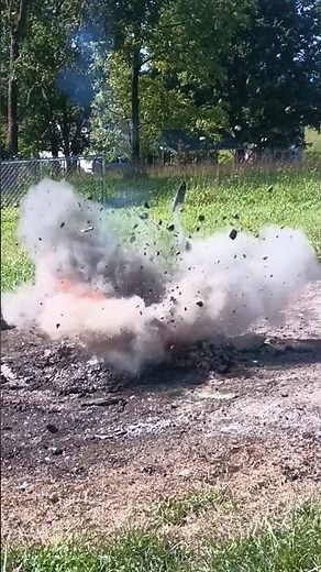 Exploding a Spray Paint can in a fire. #fire #explosion
