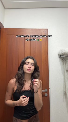 Maquiagem Básica e Look para Ceia de Natal