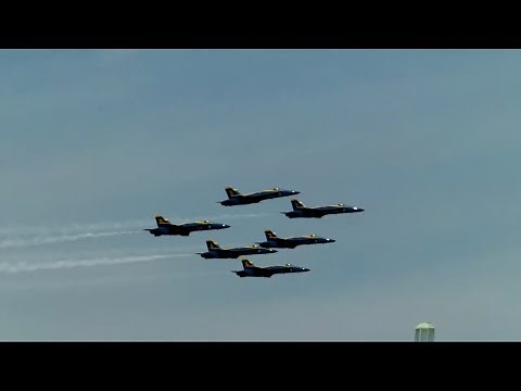 Blue Angels Missing Man Formation (Annapolis 2015)